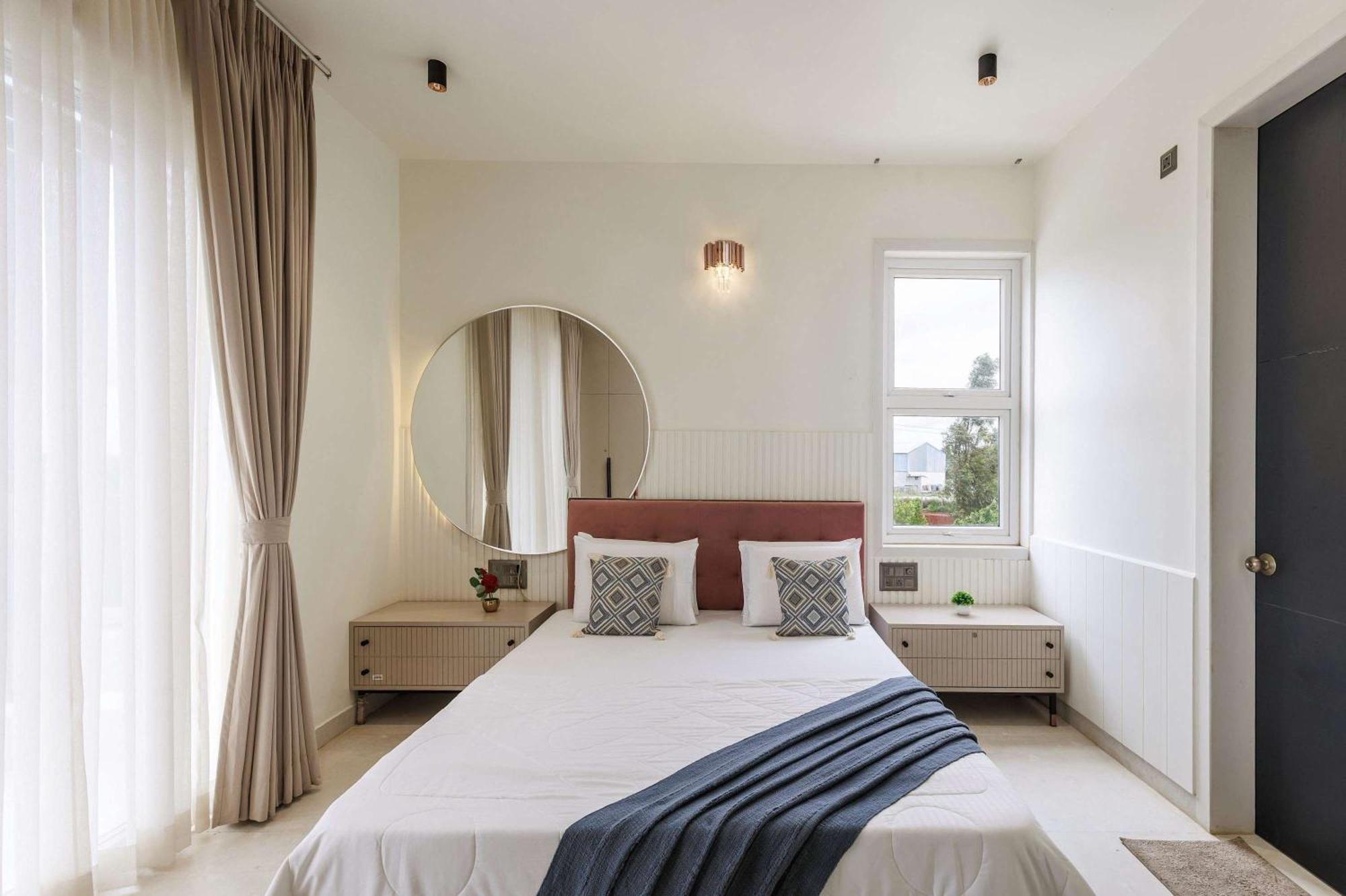 Celestial Sapphire Villa Pvt Pool Veg Food 4Bhk Dod Ballāpur Eksteriør bilde