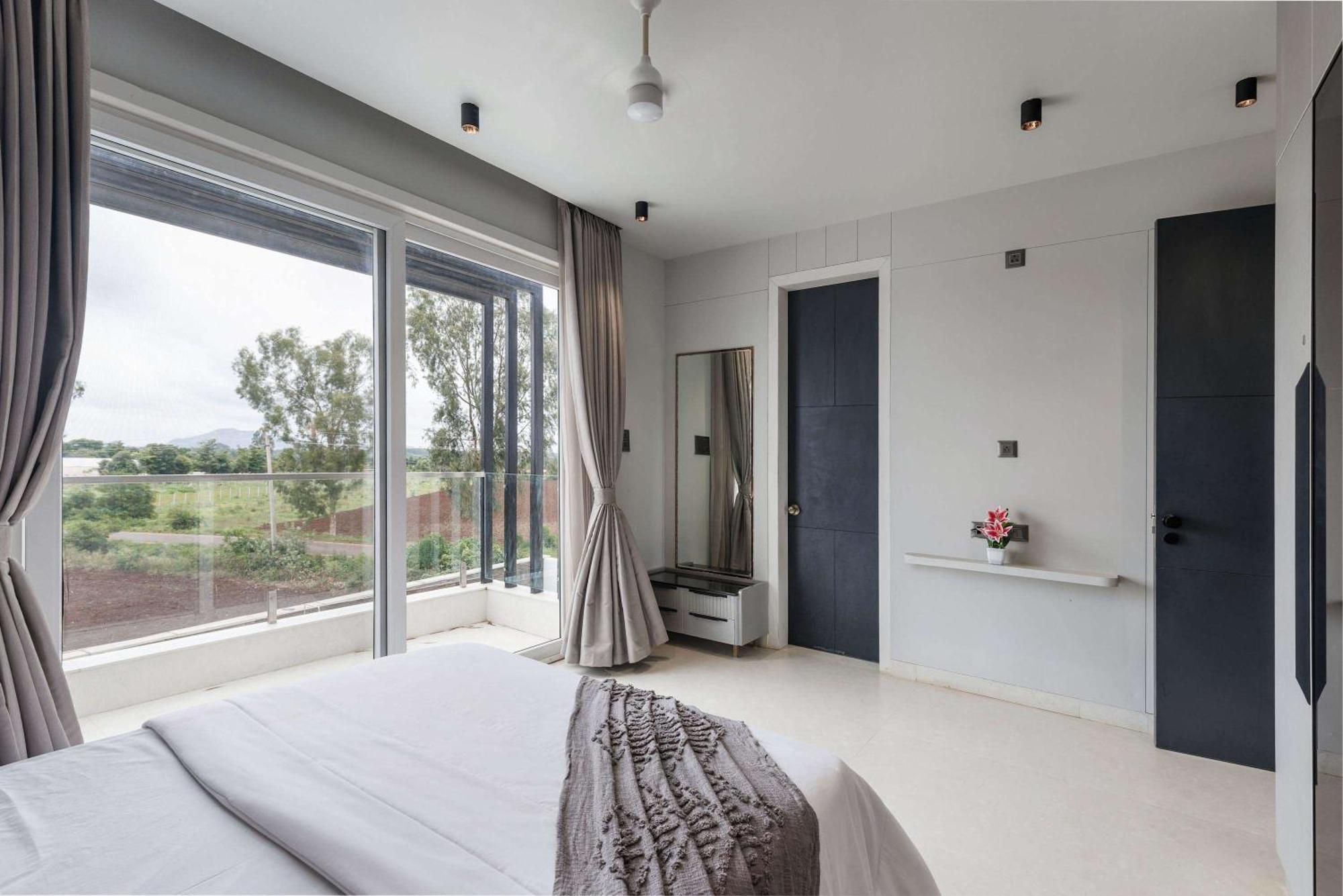 Celestial Sapphire Villa Pvt Pool Veg Food 4Bhk Dod Ballāpur Eksteriør bilde