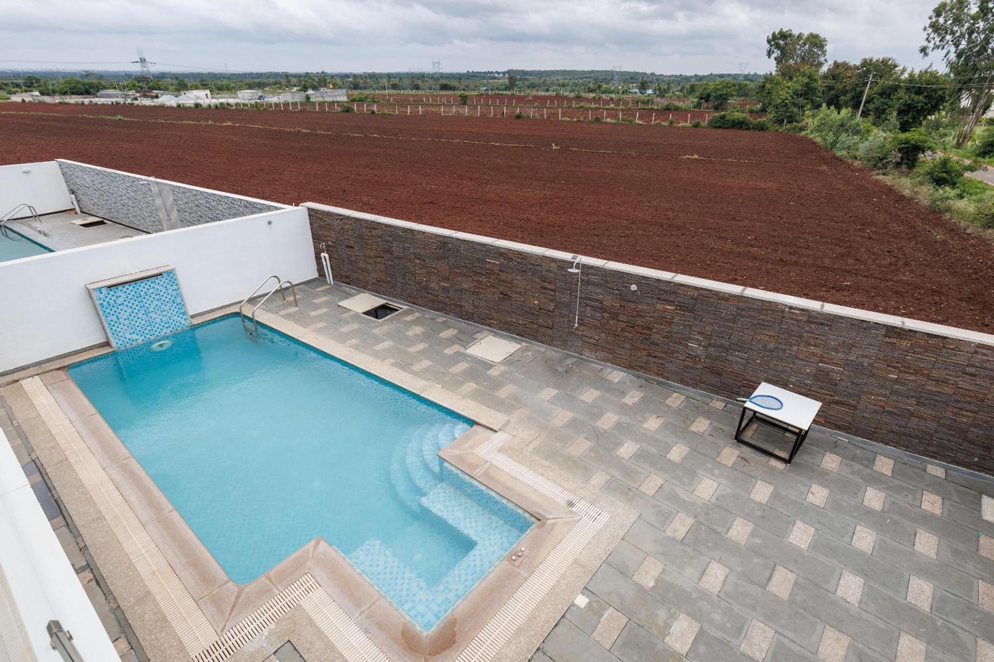 Celestial Sapphire Villa Pvt Pool Veg Food 4Bhk Dod Ballāpur Eksteriør bilde
