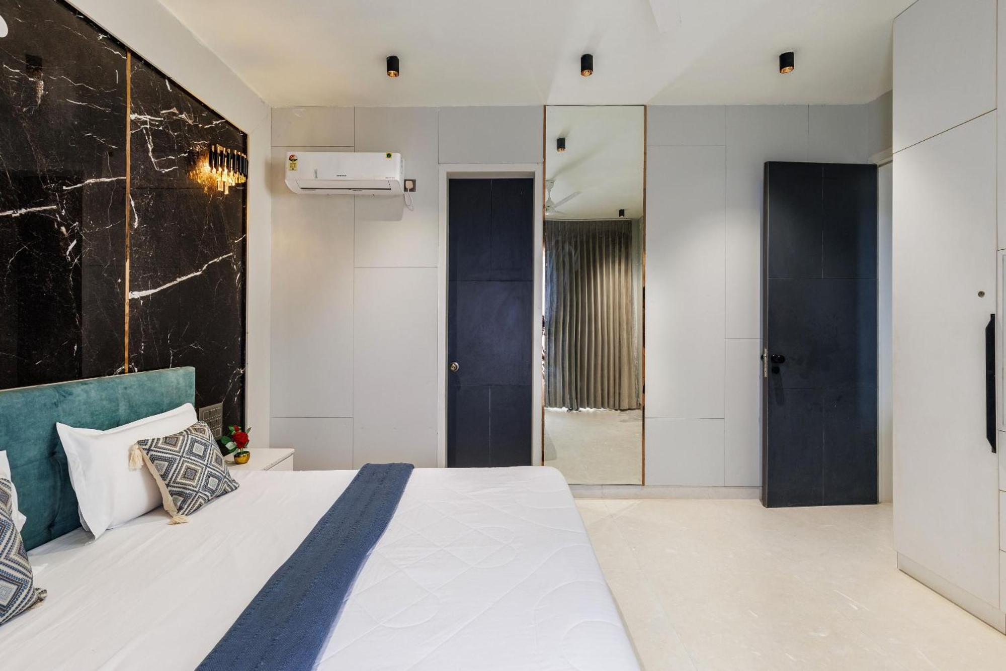 Celestial Sapphire Villa Pvt Pool Veg Food 4Bhk Dod Ballāpur Eksteriør bilde